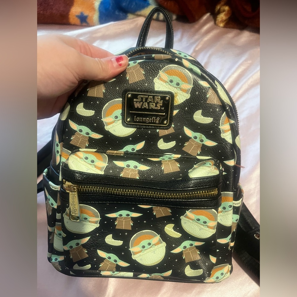 Loungefly Baby Yoda Mini backpack